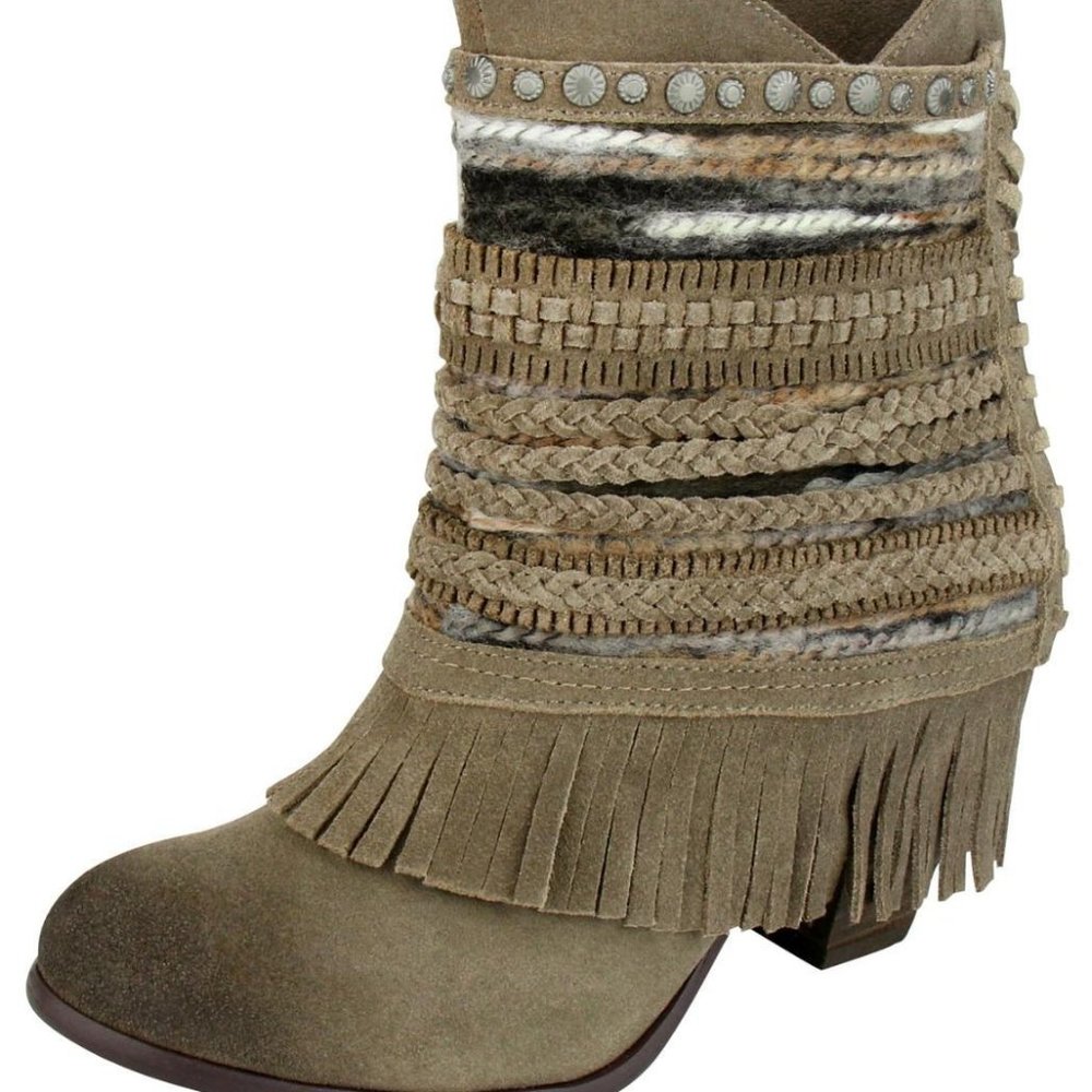 NAUGHTY MONKEY Poncho Boot Sz  7 1/2